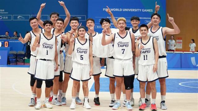 1690859974054006665.jpg 4263257-PH.jpg